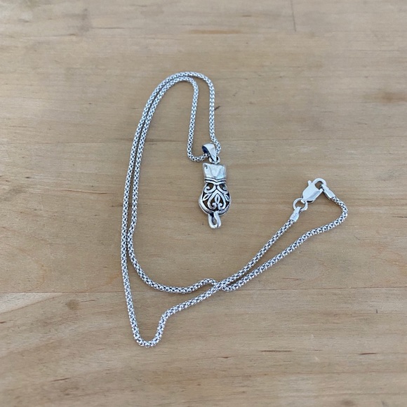 Sterling Silver Filigree Cat Necklace, Kitty Chain, Pet Animal Jewelry, Kittens - Picture 5 of 8